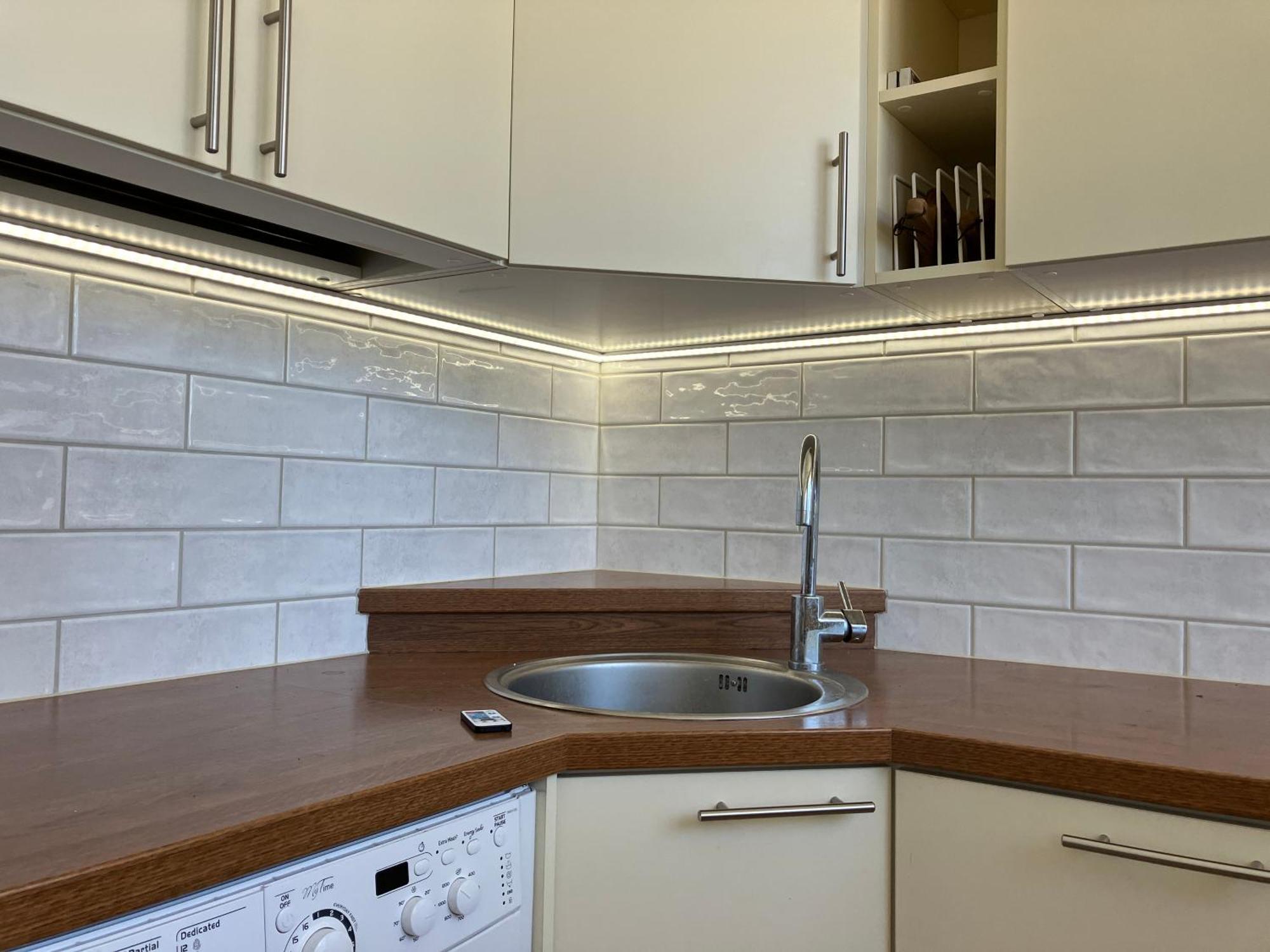 Stuudio 17 Apartment Kuressaare Bagian luar foto