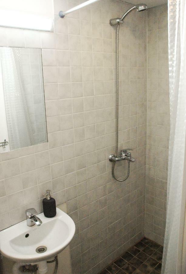 Stuudio 17 Apartment Kuressaare Bagian luar foto